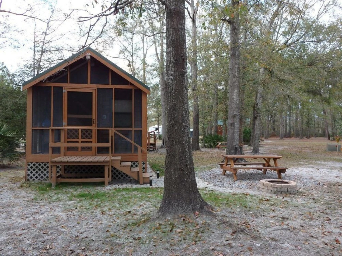 Okefenokee Pastimes Cabins RV Park