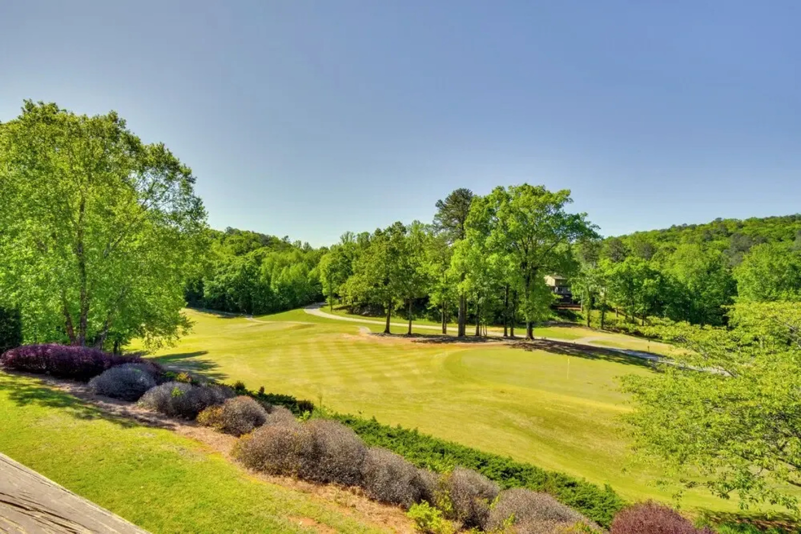 Kingwood Resort Condo w/ Golf Course Views!