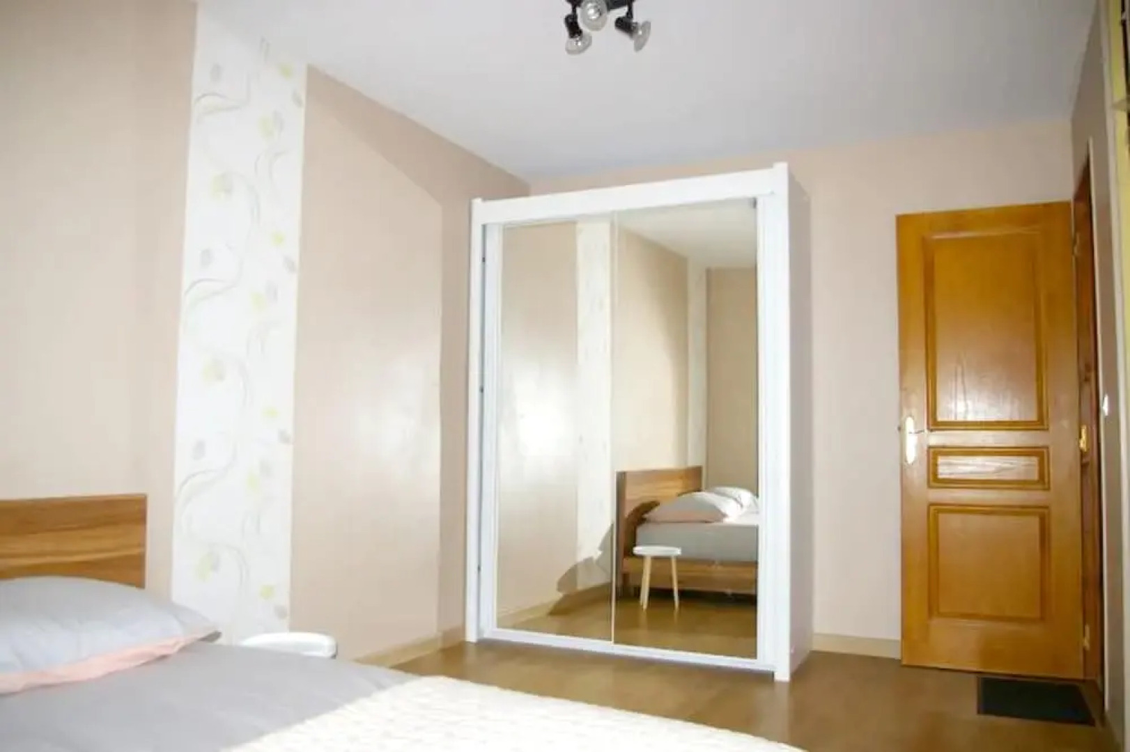 House With 4 Bedrooms in Chenôve, With Enclosed Garden and Wifi