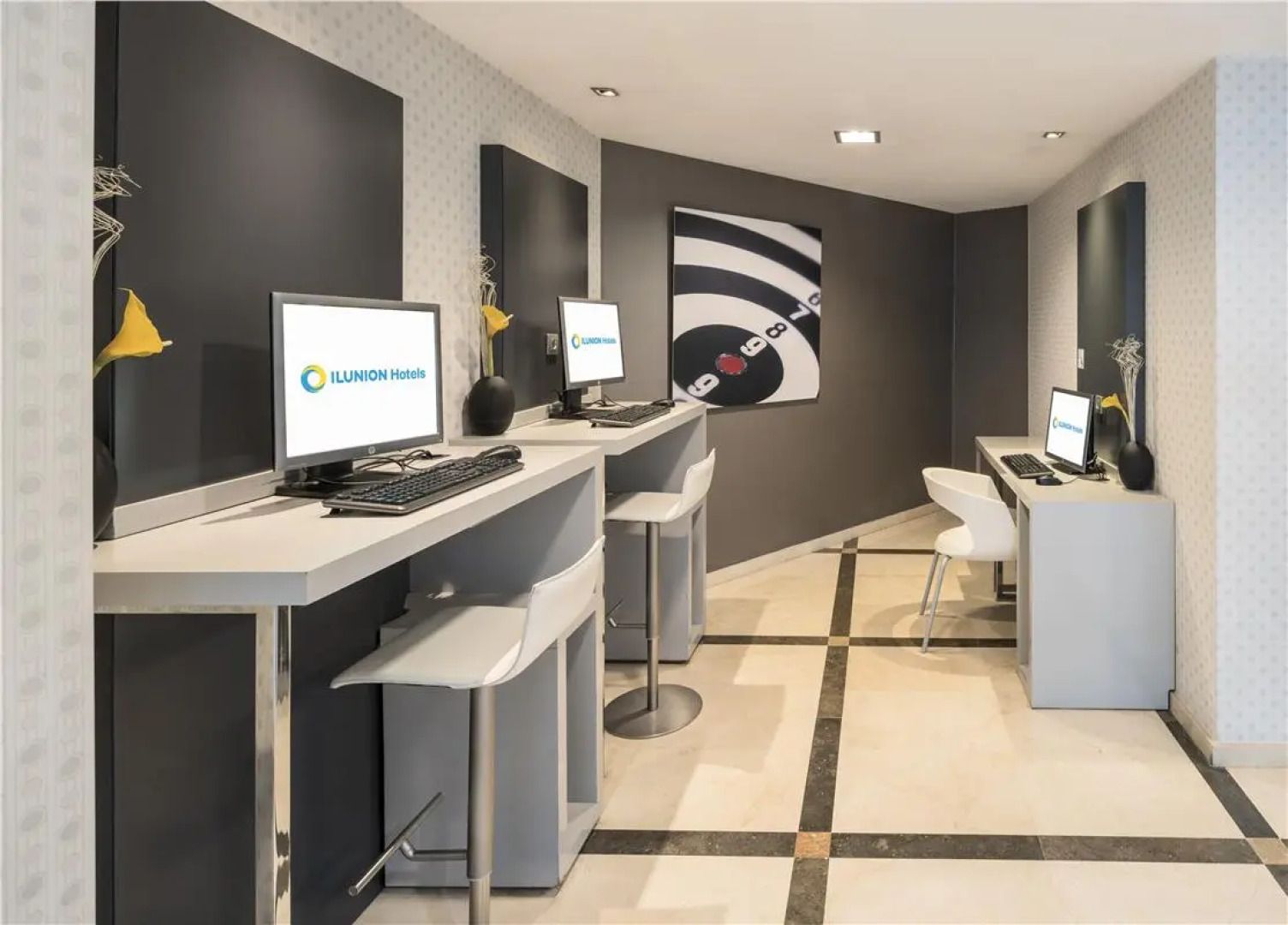 Hotel Ilunion Aqua 4