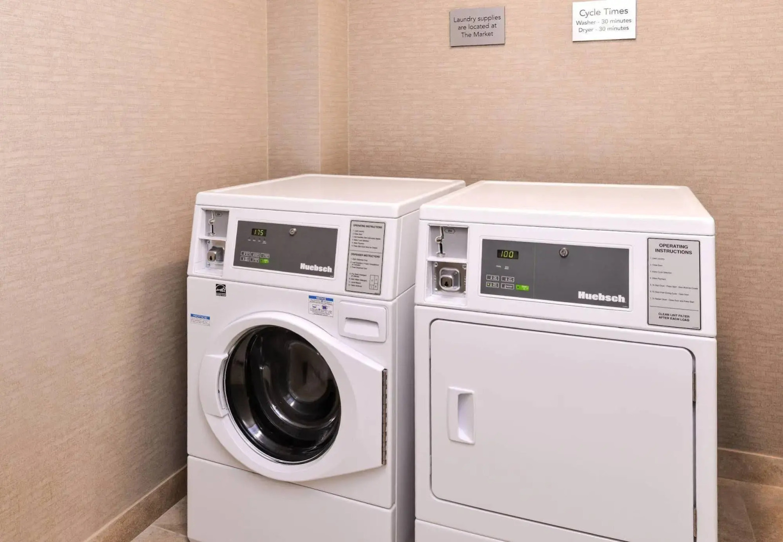 Courtyard by Marriott Detroit Farmington