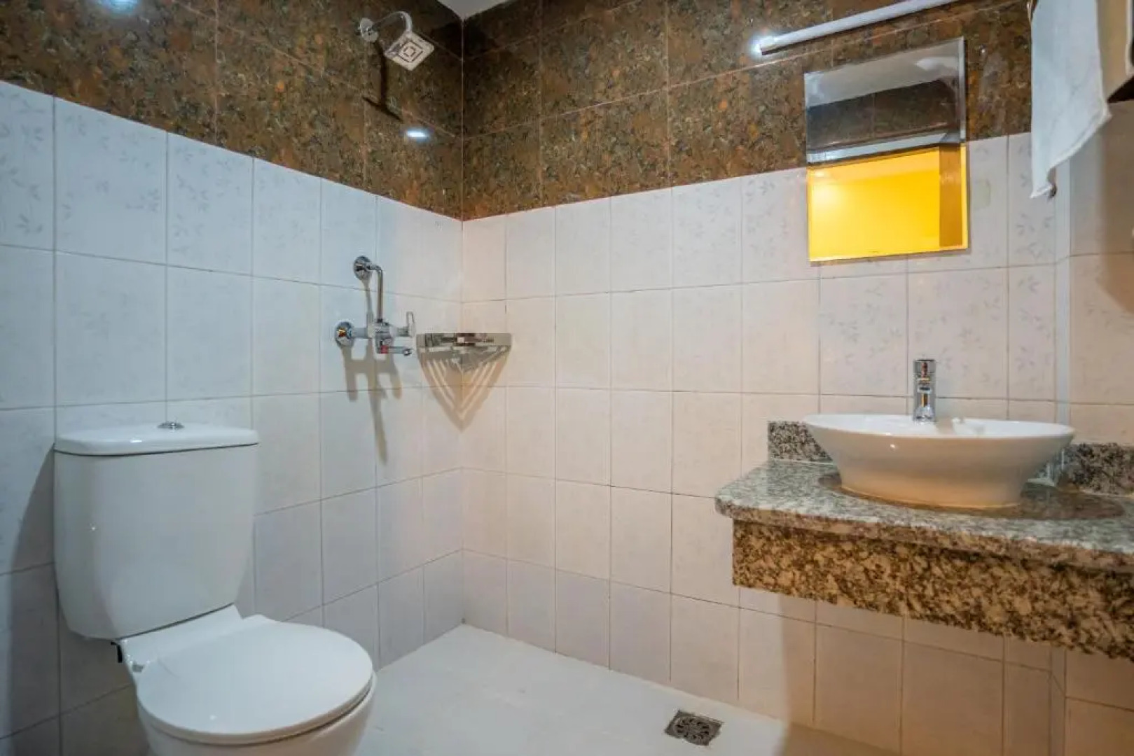 Hotel Peaceland Lumbini