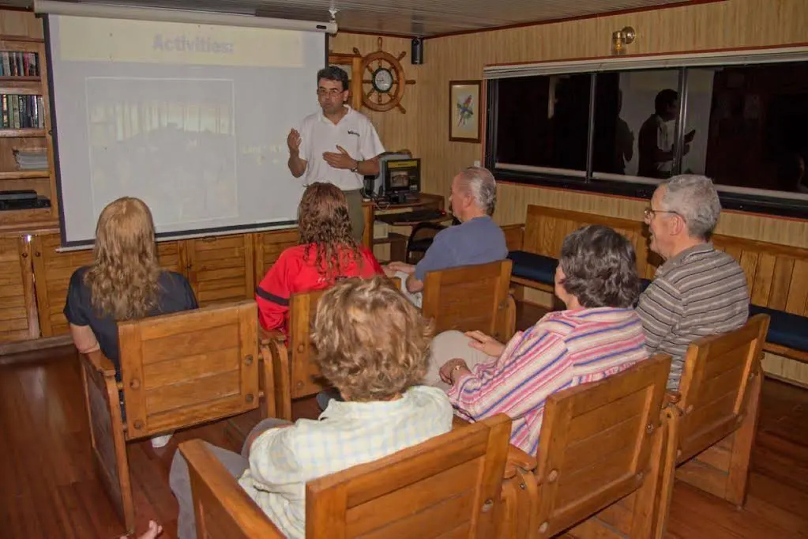 Manatee Amazon Explorer