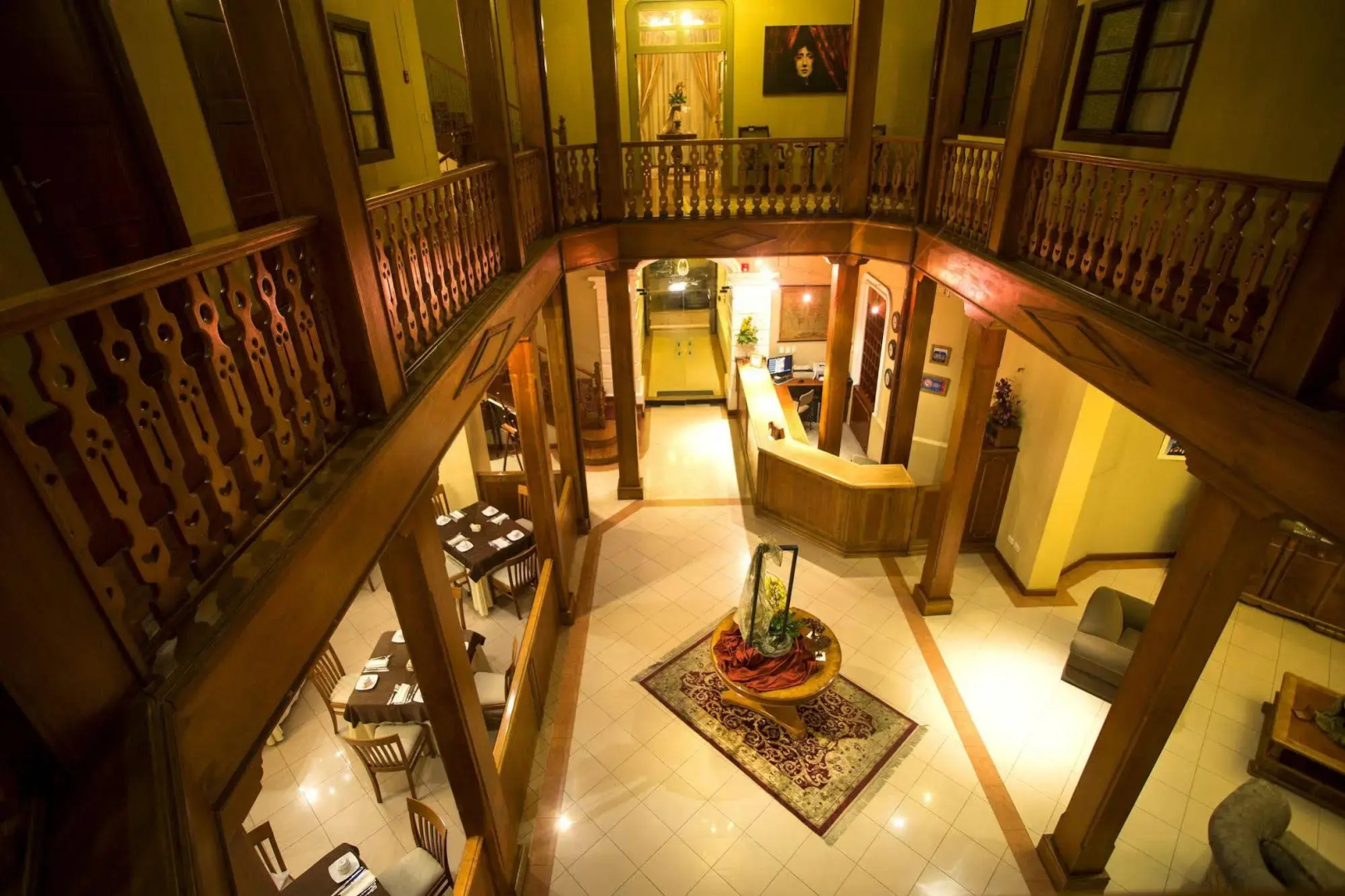 Hotel Carvallo