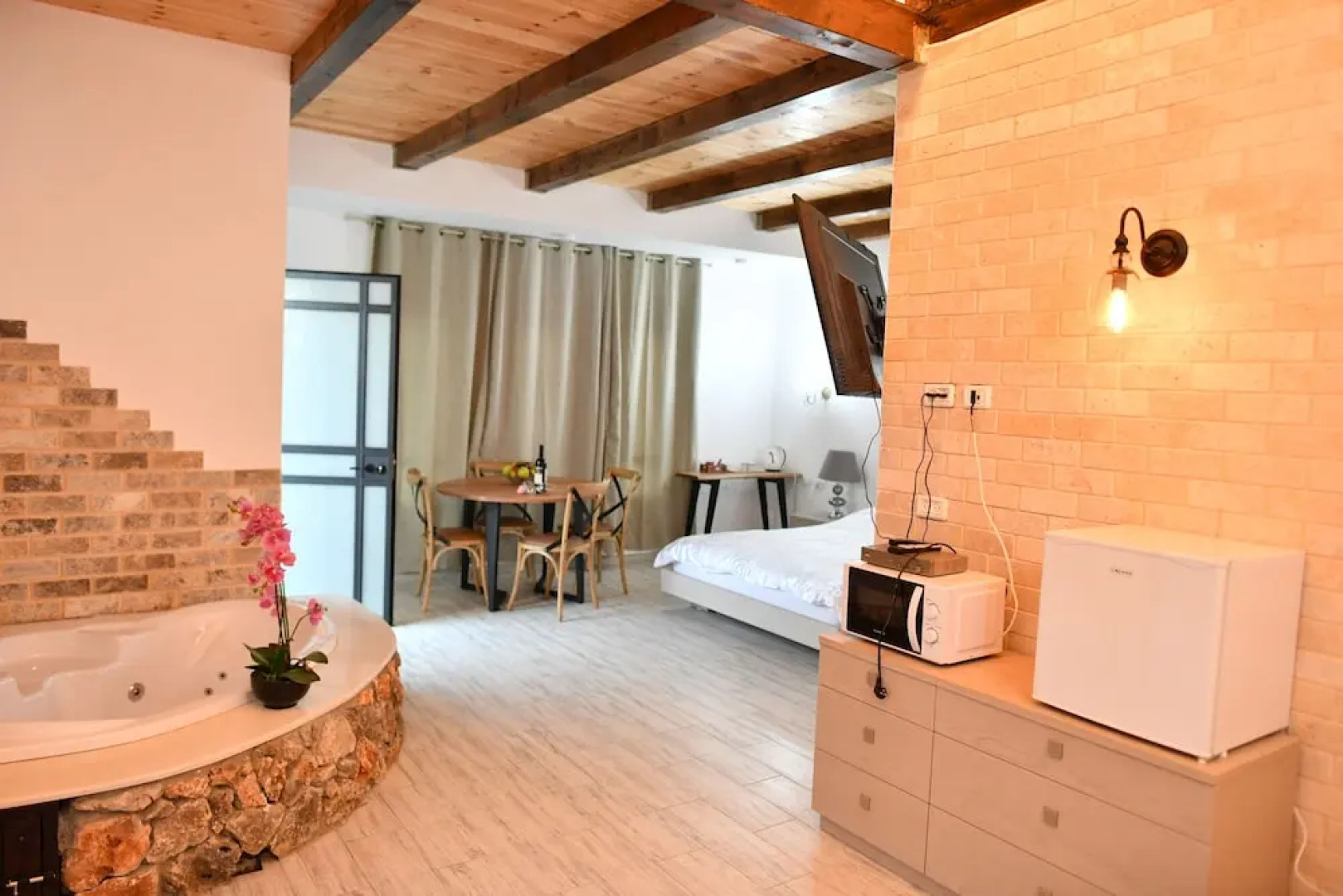 Shlomo Cabins Boutique