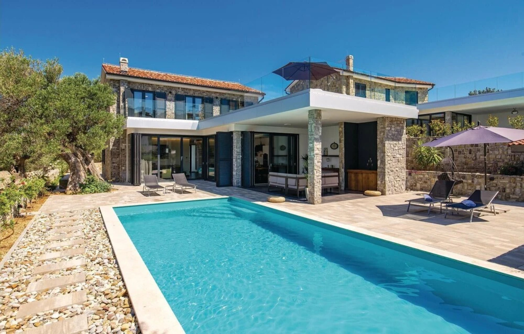 Awesome Home in Lun With Wifi, Outdoor Swimming Pool and 4 Bedrooms