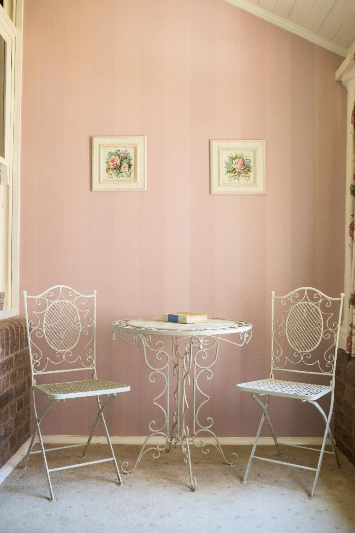 Petersons Armidale Winery & Guesthouse