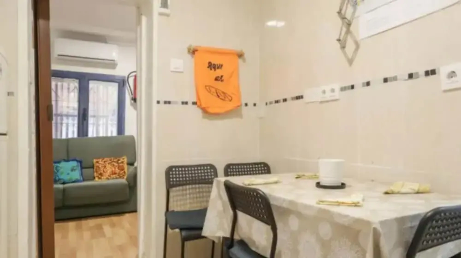 Independent Six Room House Casa 6 Habitaciones