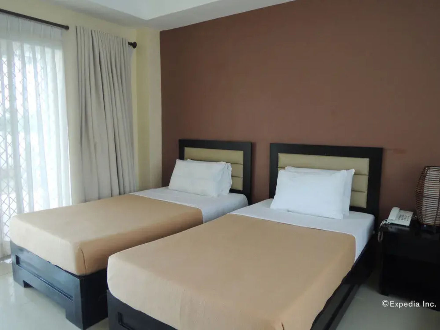 Papa Kit's Marina and Fishing Lagoon