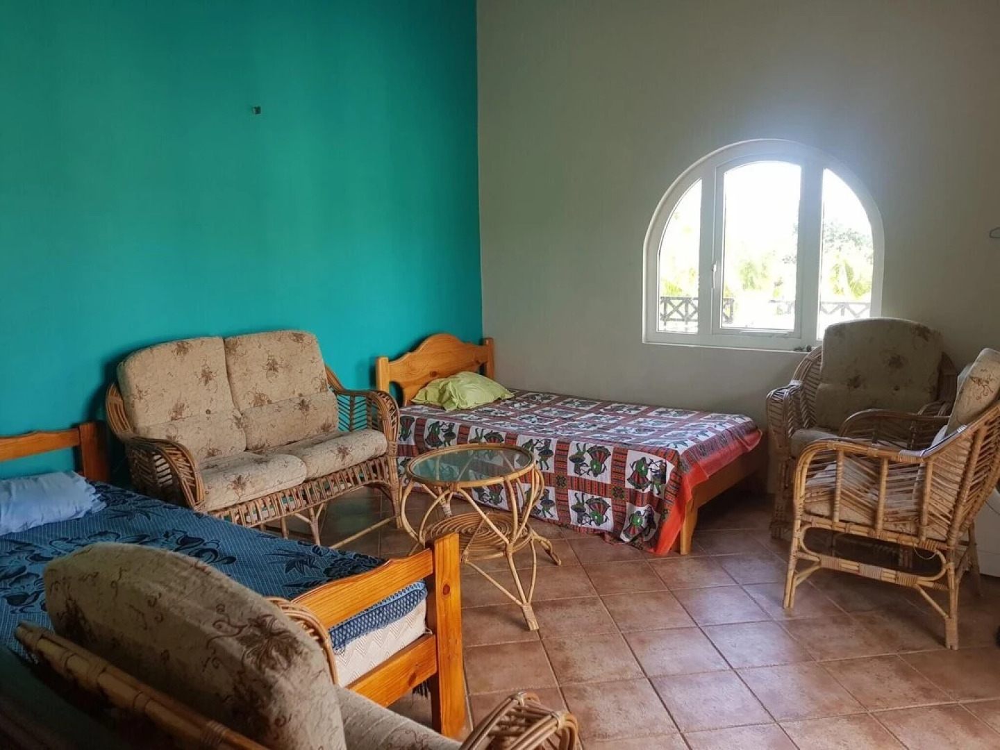 Apartment With 4 Bedrooms in Blue Bay, With Furnished Terrace - 350 m