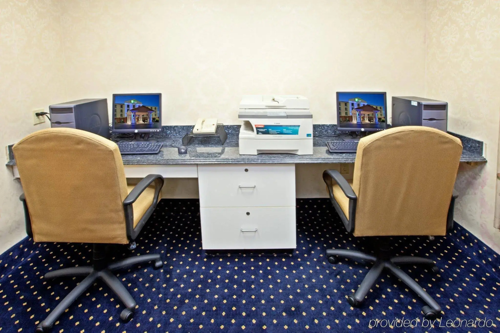 Holiday Inn Express Hotel & Suites Murray by IHG