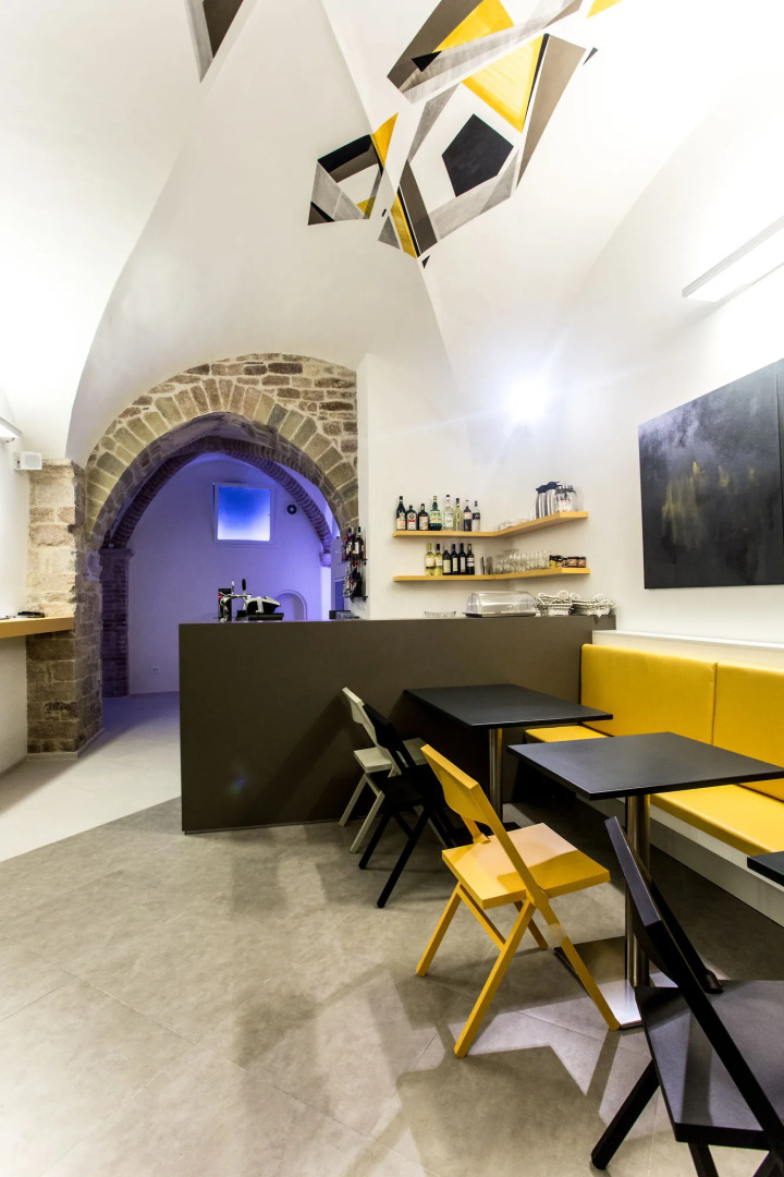 Little Italy Boutique Hostel