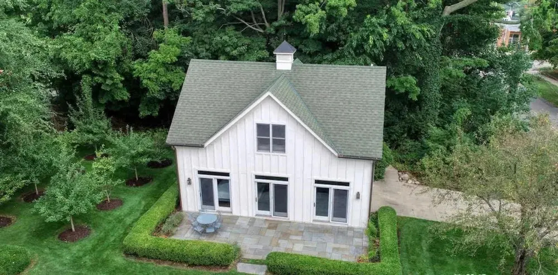 Downtown Douglas Coach House