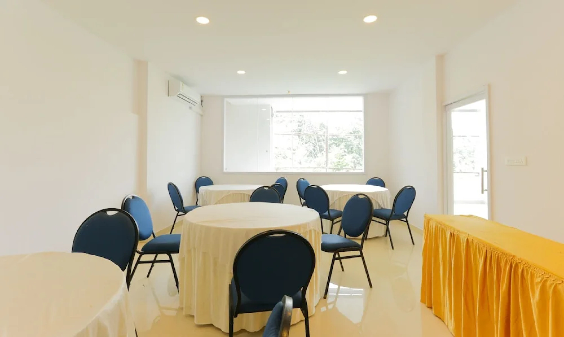 Treebo Trend Heaven Gardens