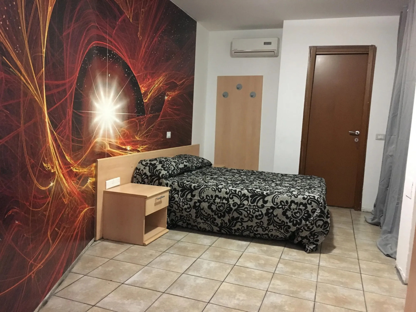 Old Milano House - Hostel