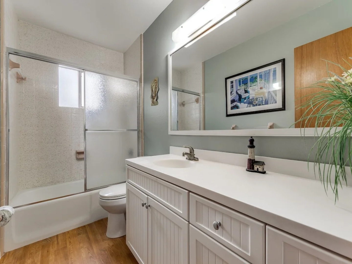 Sea Horse Upper Level