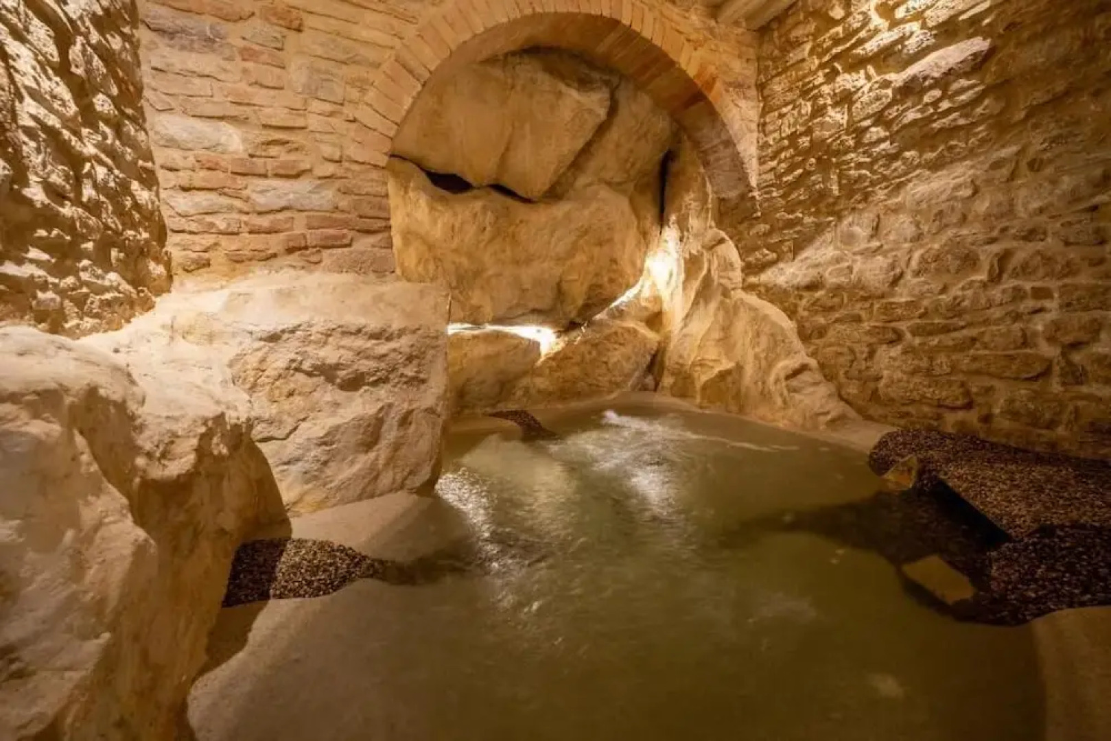 Forma your Boutique Suite