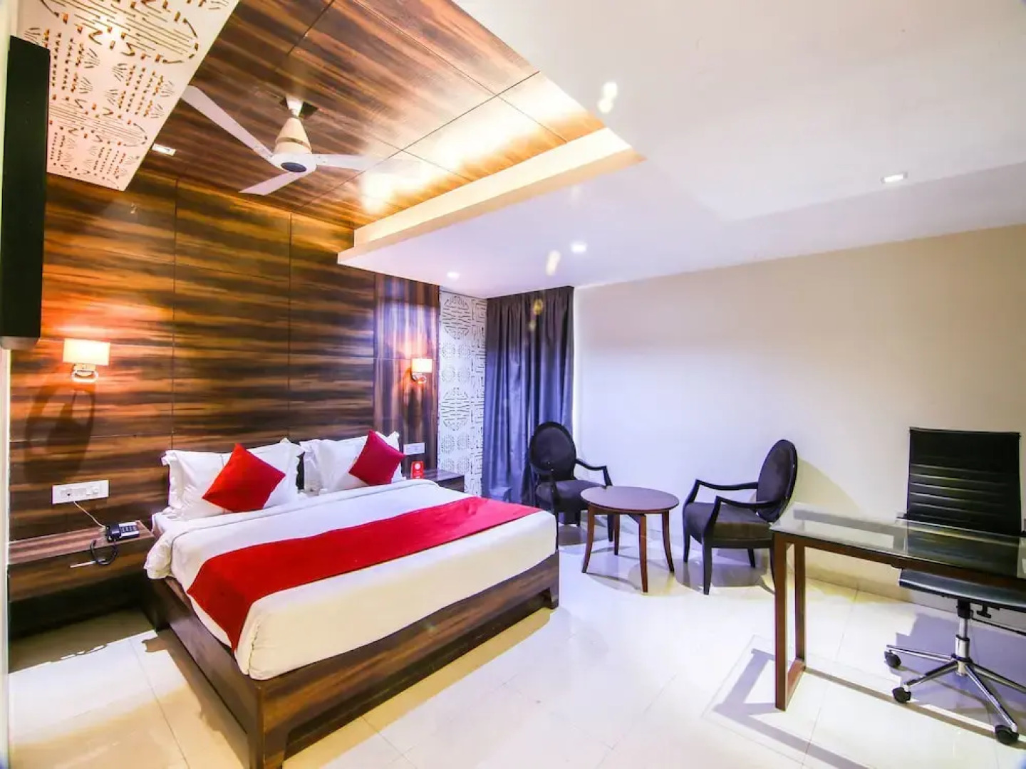 OYO 5561 Hotel Cambean