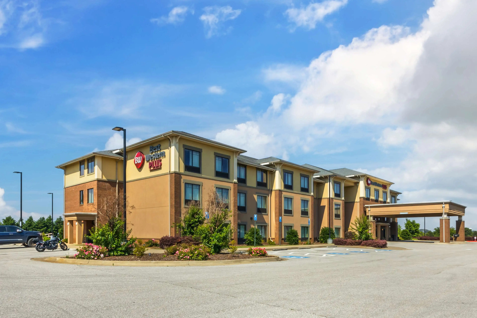 Best Western Plus Tuscumbia Muscle Shoals Hotel and Suites