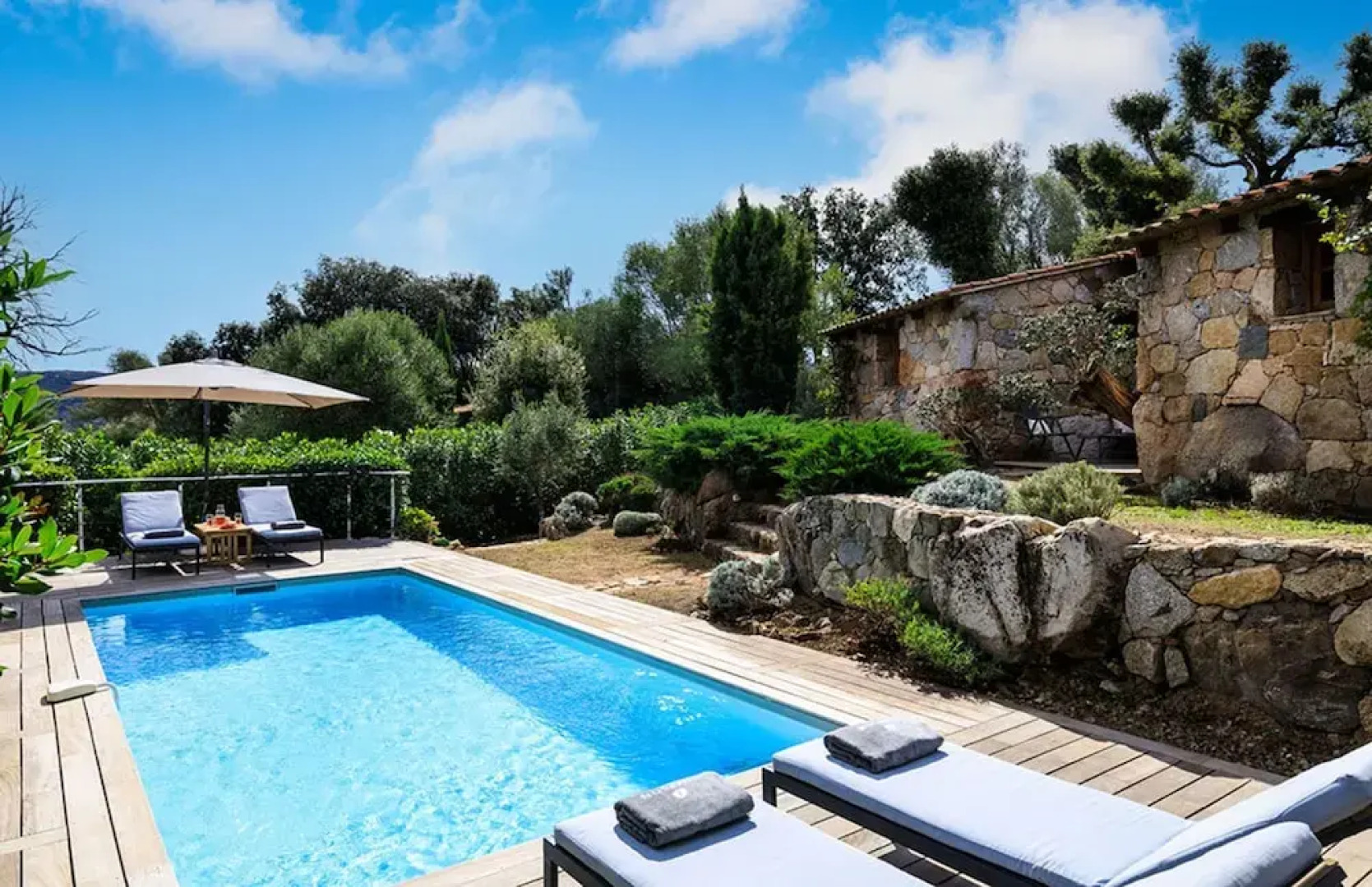 U Caseddu in Sotta With 2 Bedrooms and 1 Bathrooms