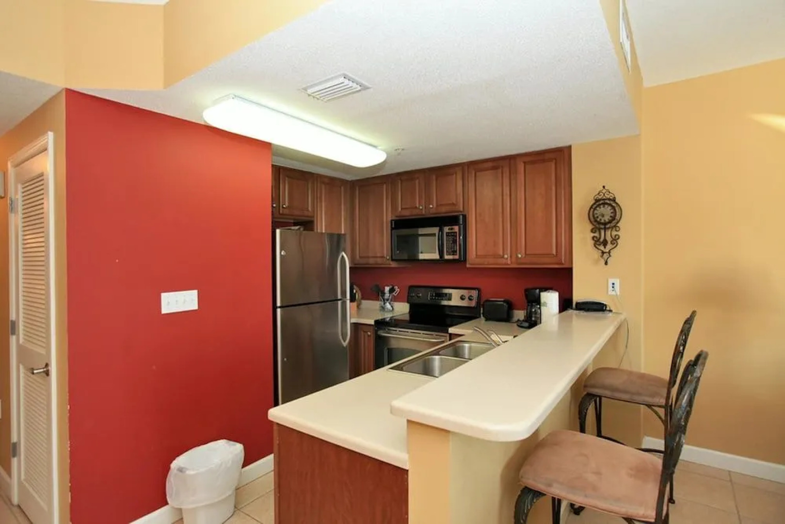 Seychelles Beach Resort by Panhandle Getaways