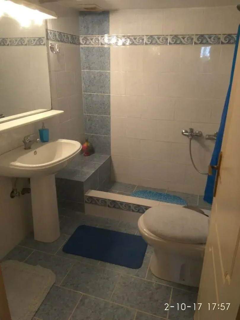 Spacious house with seaview