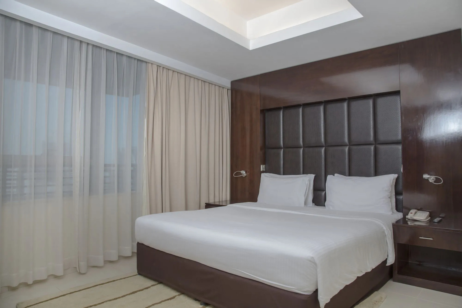 Staybridge Suites Dubai Internet City, an IHG Hotel