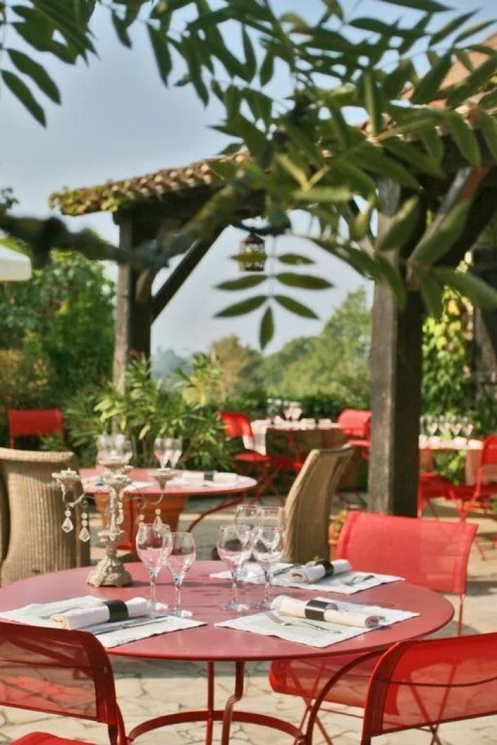 Logis Hostellerie Le Vert