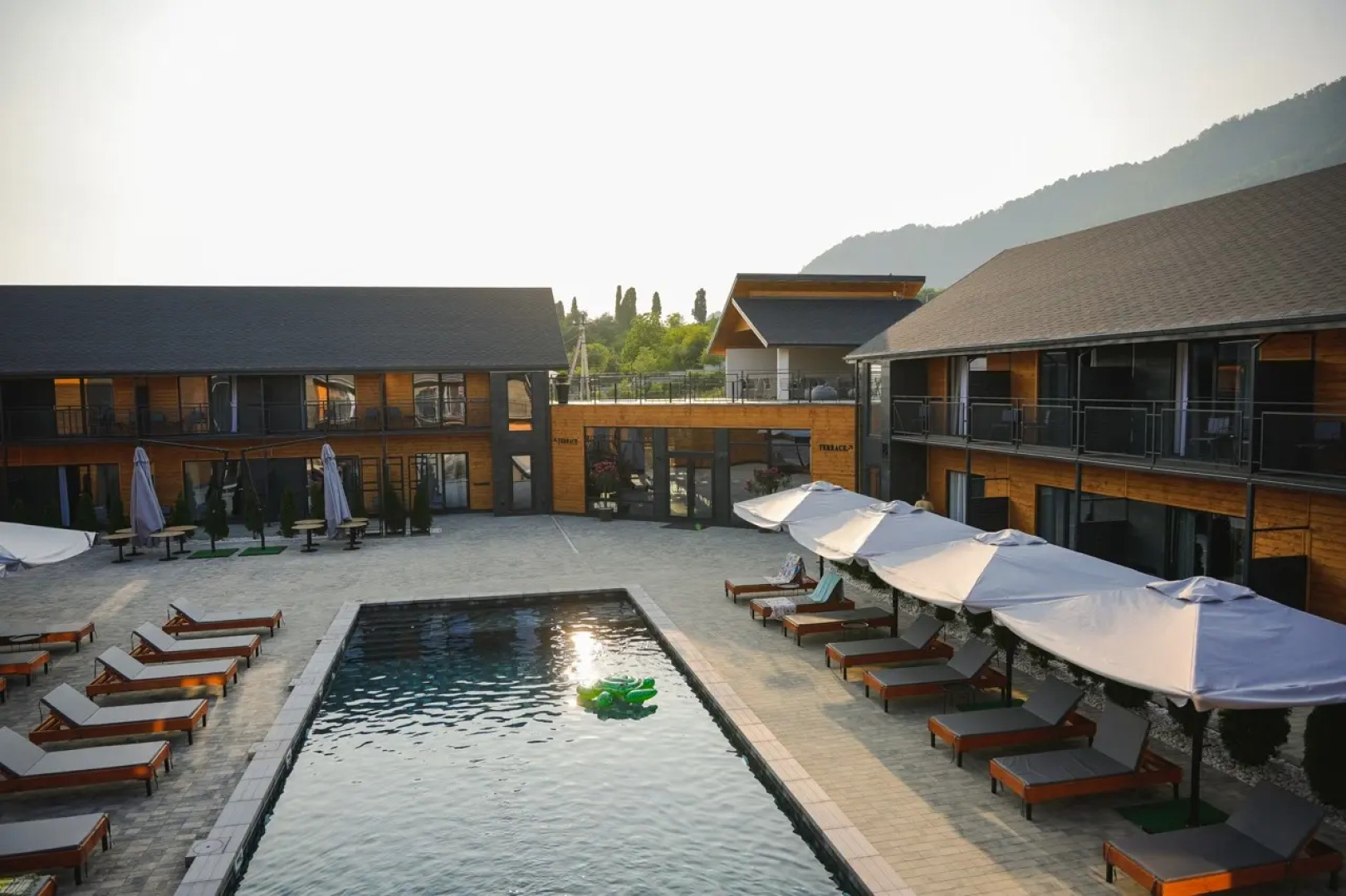 Leto Boutique (Псырцха)