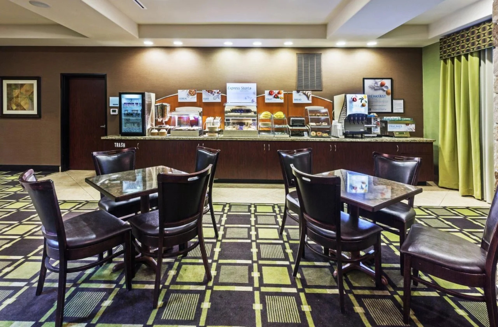 Holiday Inn Express Hotel & Suites Brady by IHG