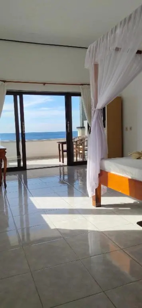 Warung Jemeluk & Home Stay