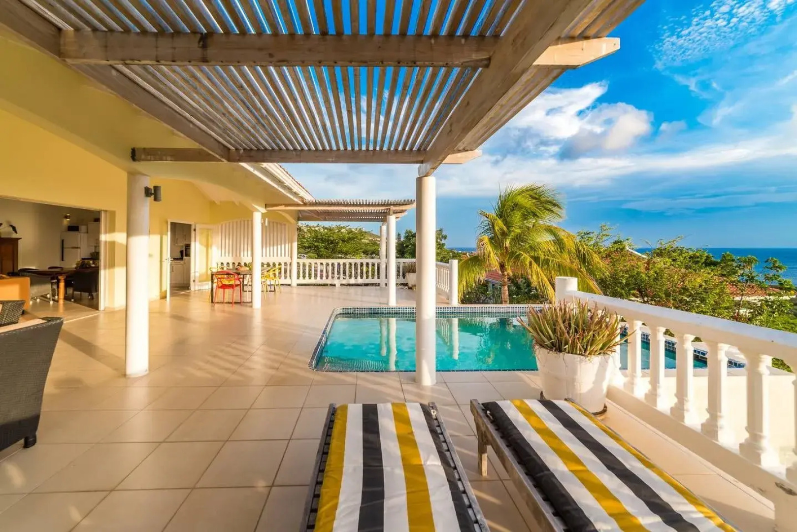 Perfect Villa at Famous Coral Estate - 5 min to the Beach