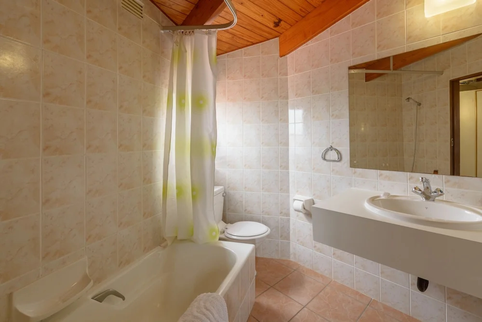 San Lameer Villa Rentals 1932