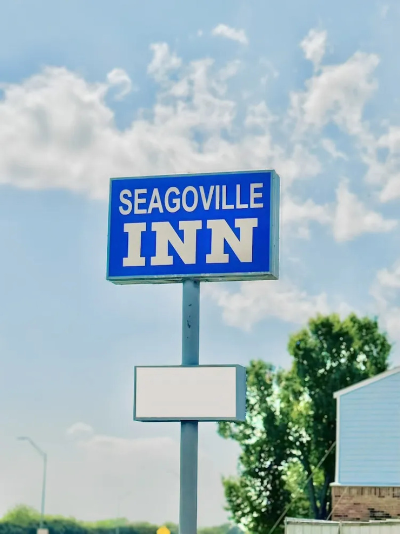 Seagoville Inn