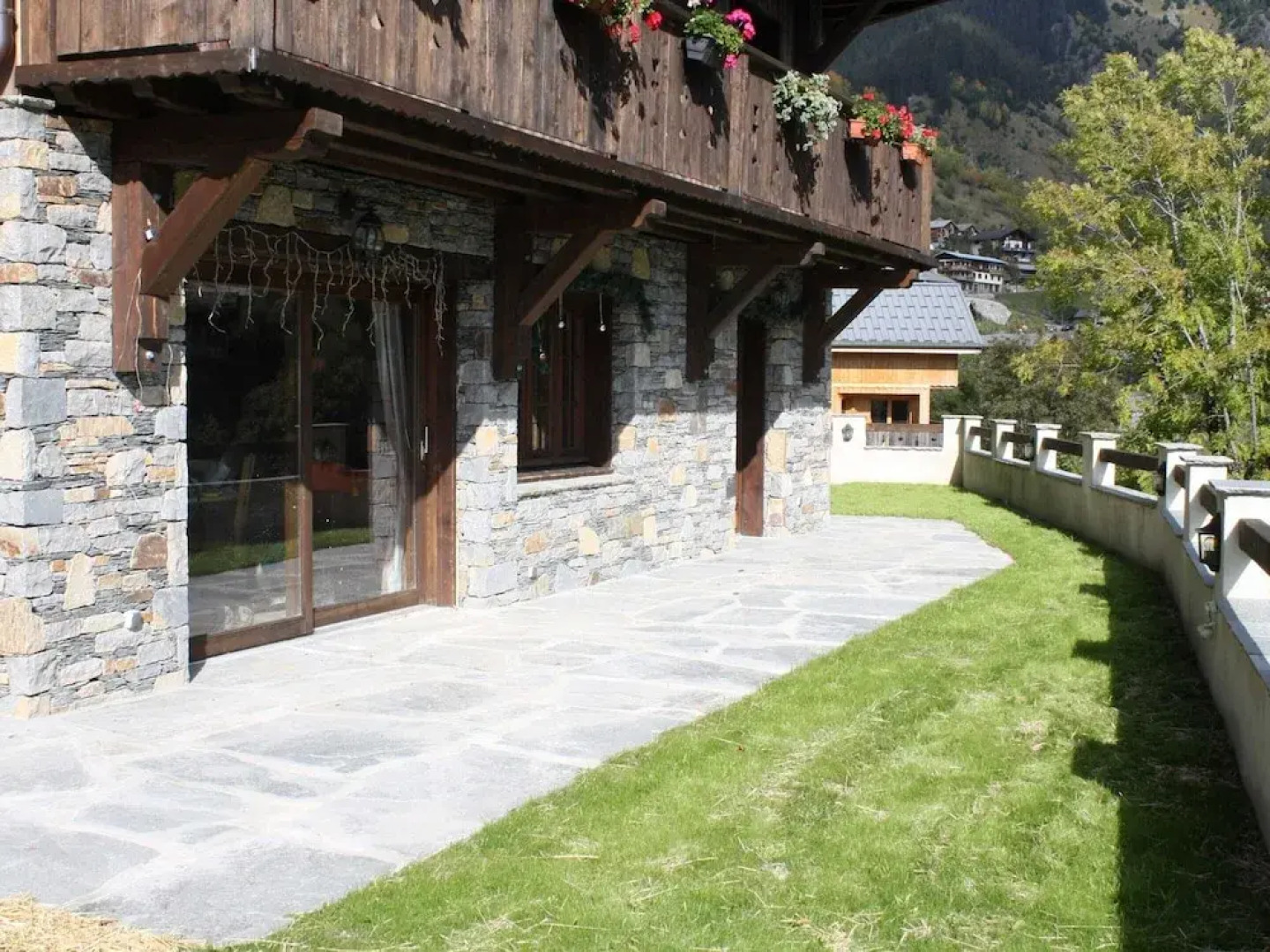 Luxury Flat With Sauna in the French Alps