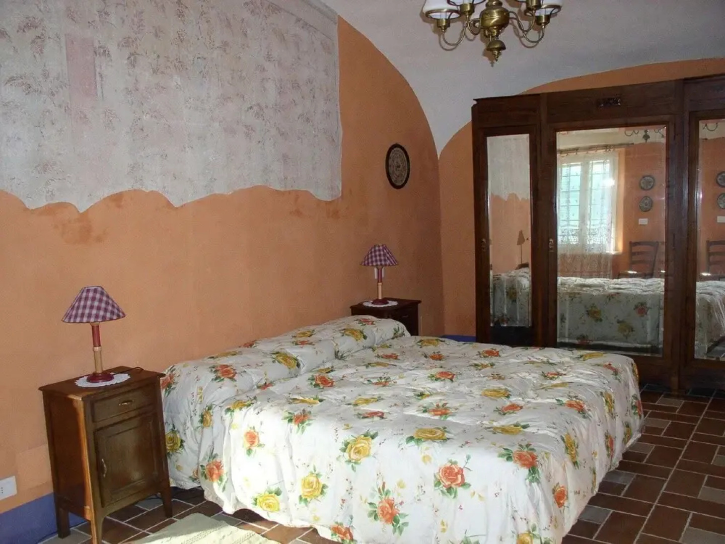 Wonderful Mansion in Ombra with Swimming Pool