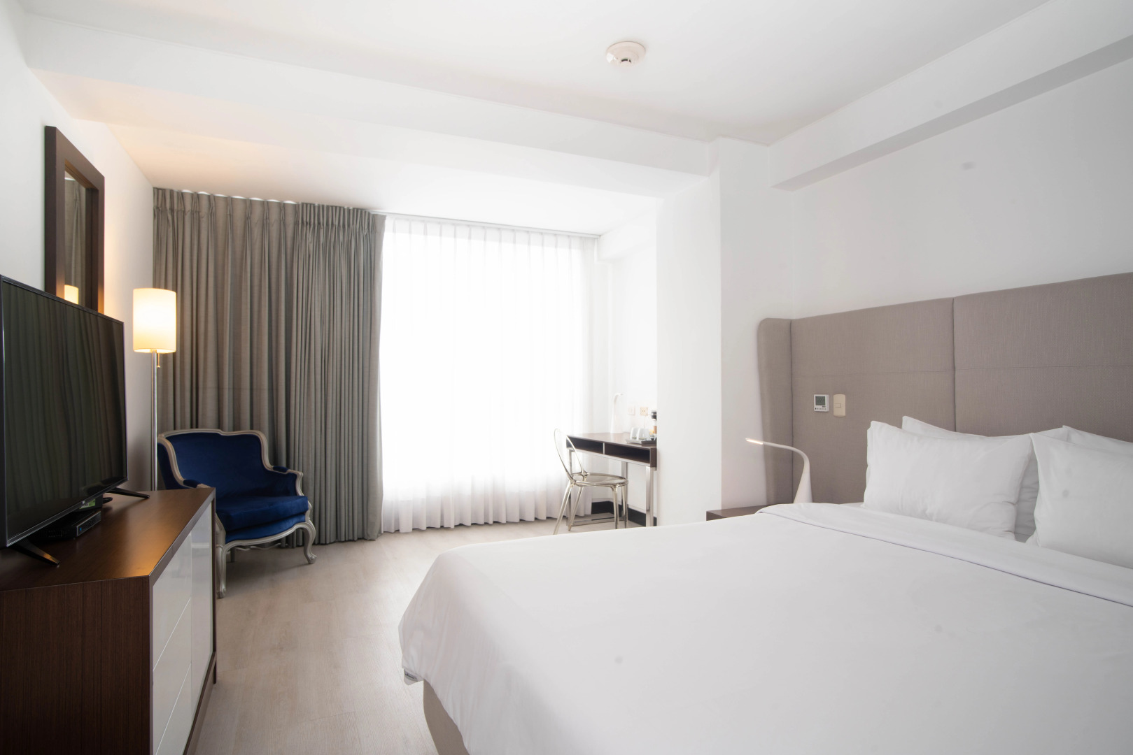 Radisson Hotel Decapolis Miraflores