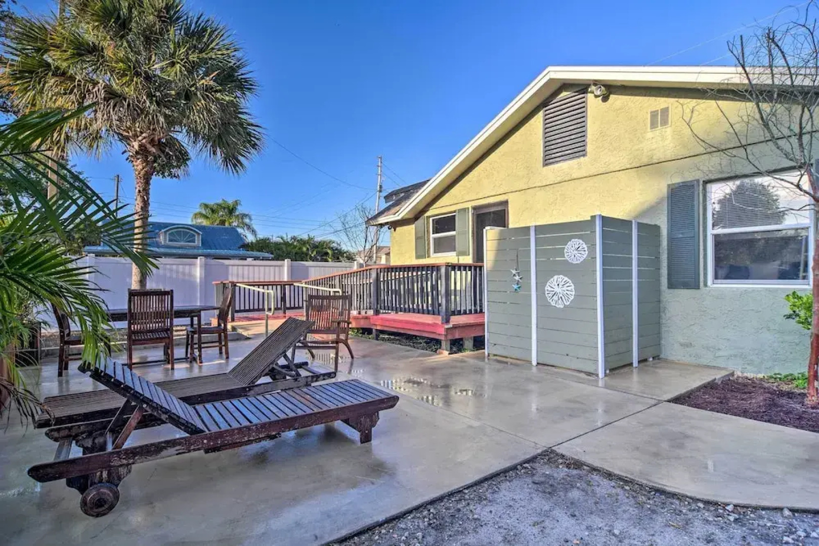 Vibrant Dunedin Getaway w/ Furnished Patio!