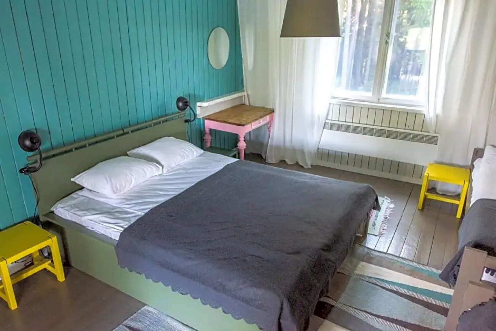 Saarj¿e puhkemaja tuba koos hommikus¿¿giga