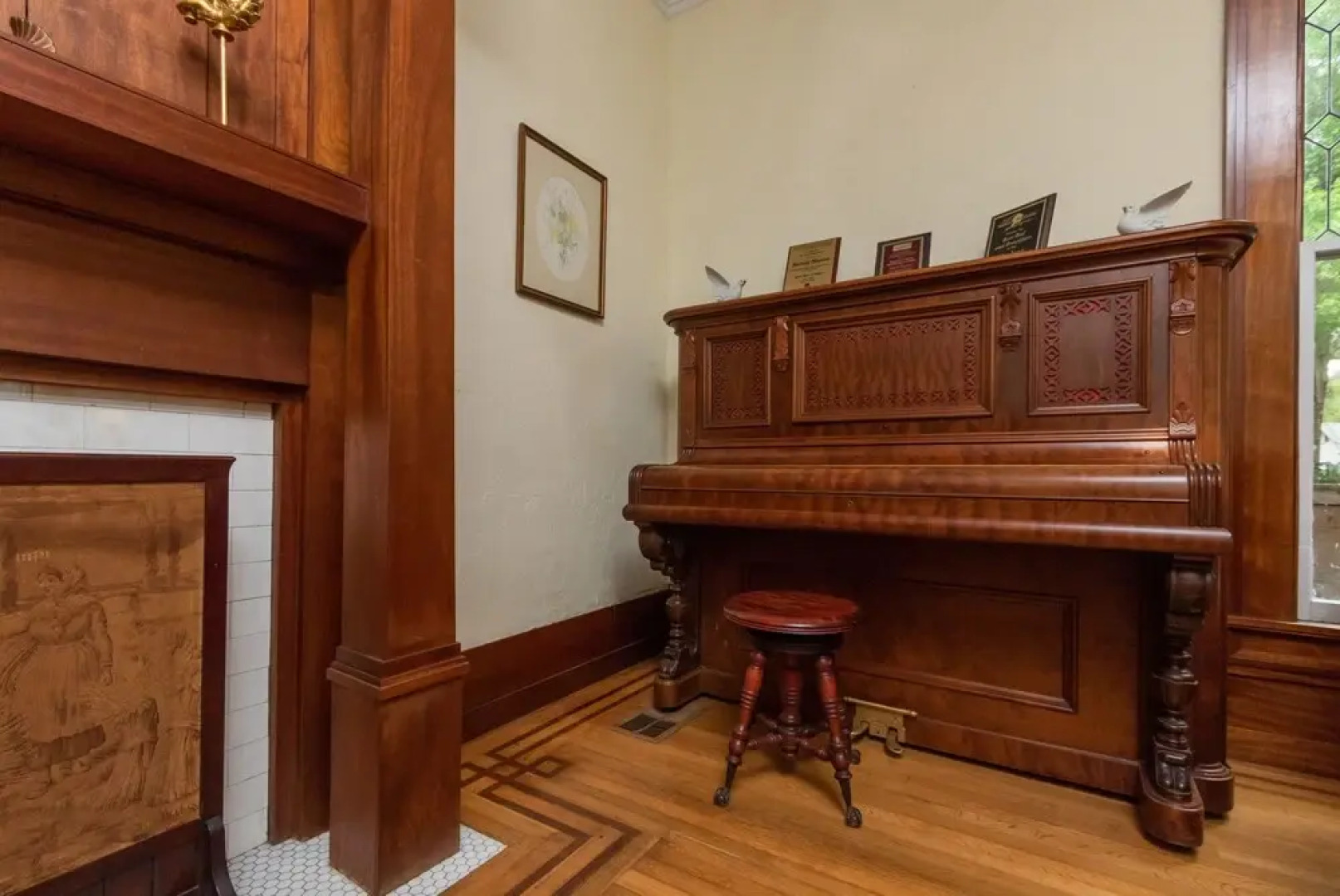 Herlong Mansion Bed & Breakfast