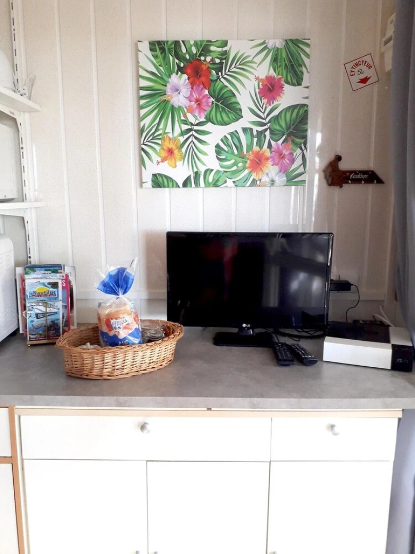 Bungalow With 2 Bedrooms in Bouillante, With Furnished Terrace and Wif