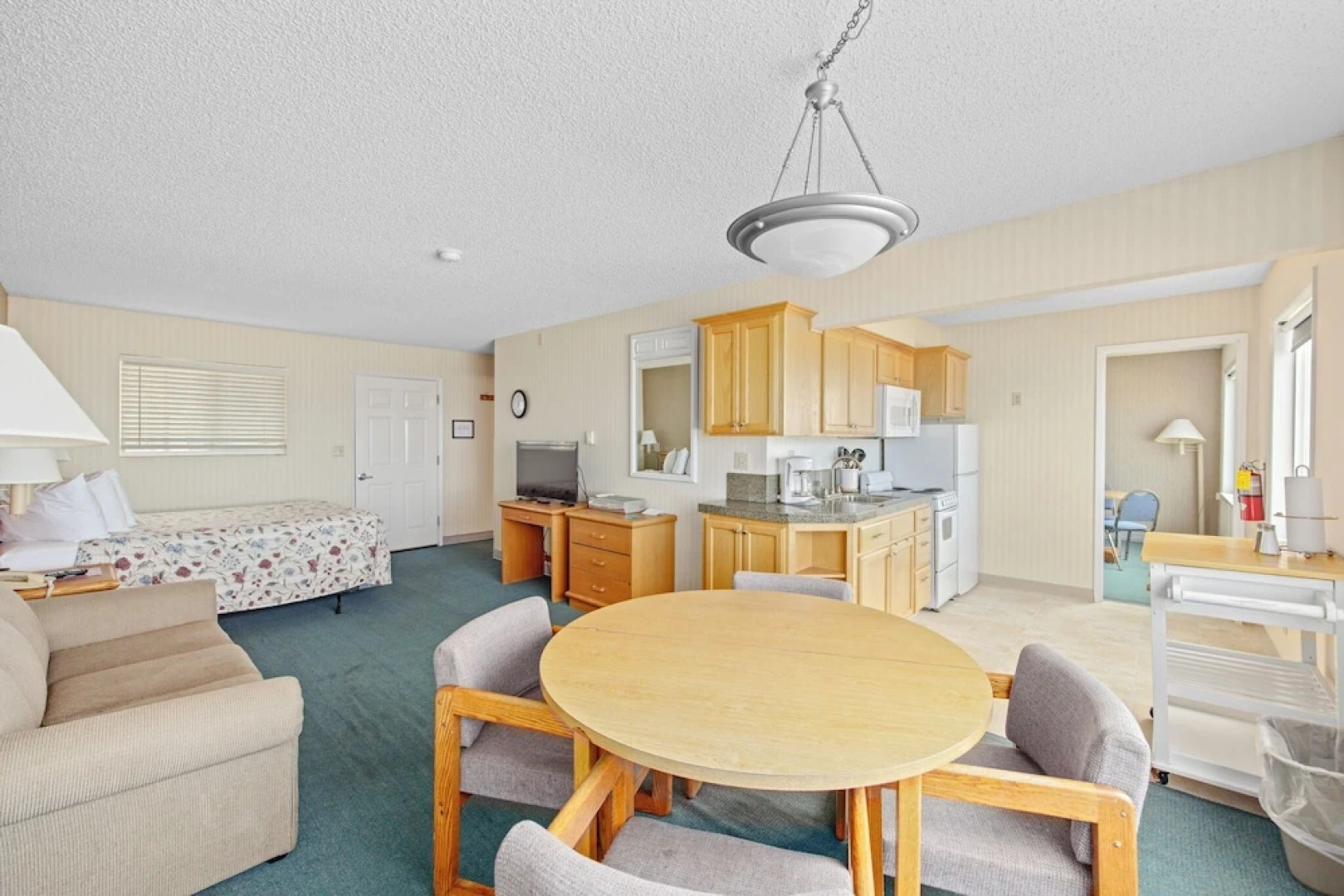 Rockaway Beach Resort