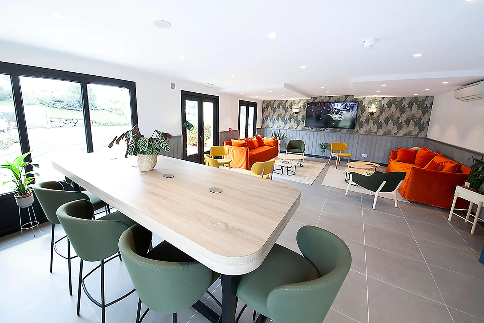 Hotel Campanile Clermont Ferrand Le Brezet