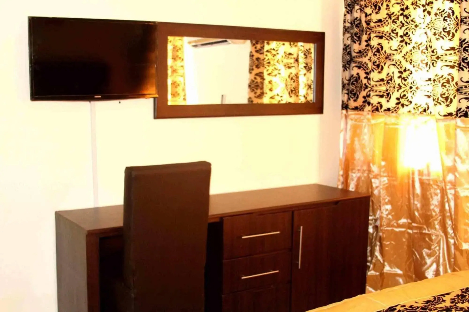 Perriman Guest House