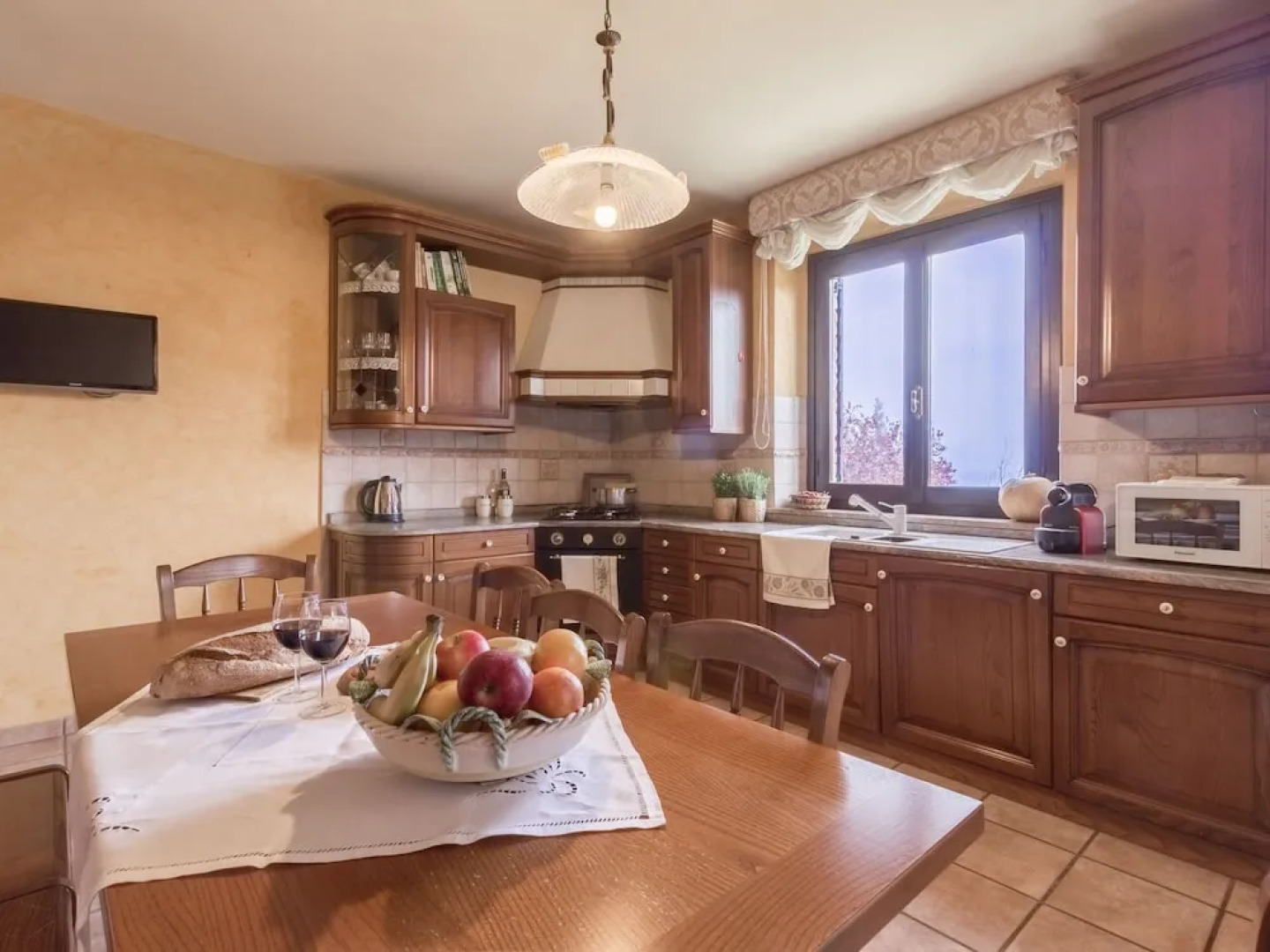 Beautiful Villa With Private Swimming Pool and Close to the sea