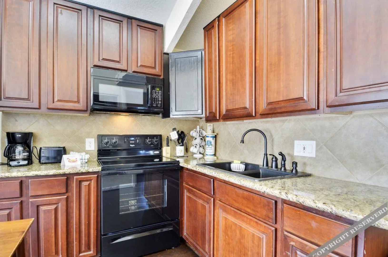 Crabbin Cabin by RedAwning