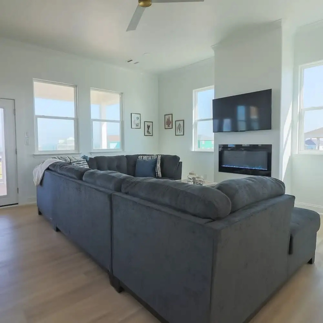 Unforgettable Vacation Getaway in Treasure Island