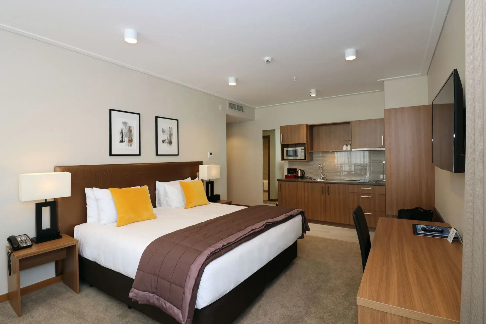 The Victoria Hotel Dunedin