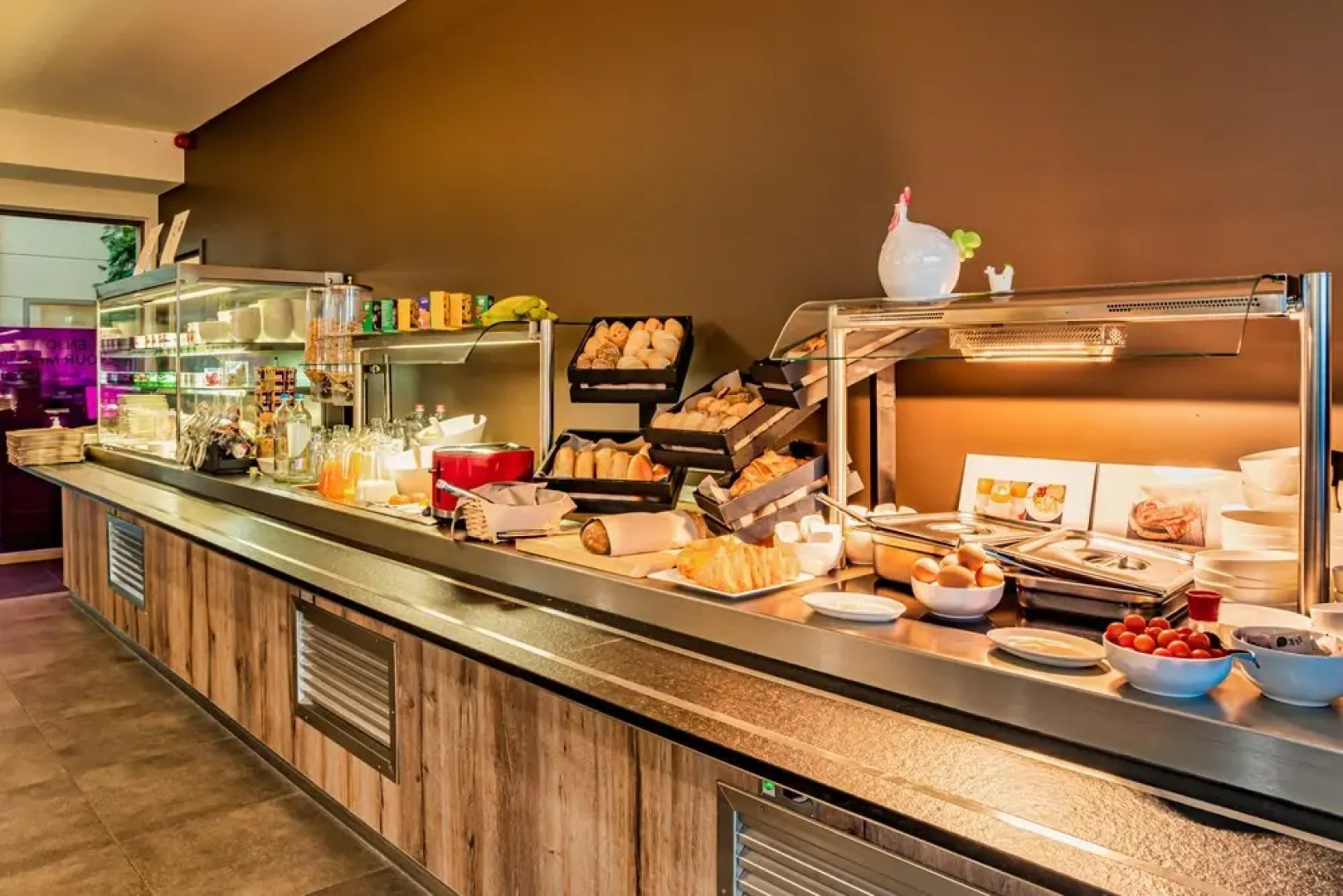 Mezzo Hotel & Business