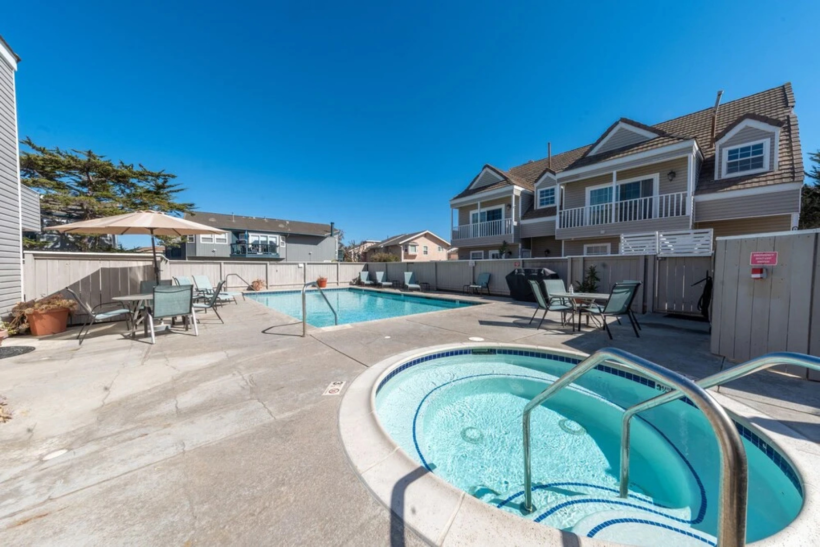 Mandalay Shores Resort